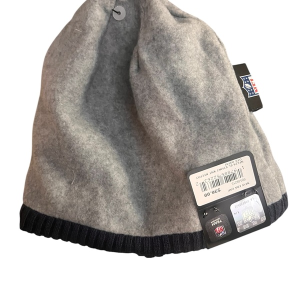 NWT- New England Patriots
2024 Cold Weather Statement Knit Beanie - Picture 5 of 7